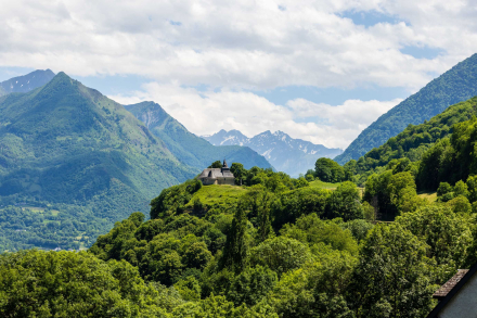 Exterieur Le Viscos Hôtel de charme dans les Pyrénées à Saint-Savin - Hôtel restaurant de charme 4 étoiles